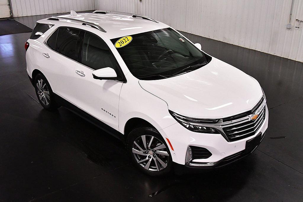 used 2022 Chevrolet Equinox car, priced at $22,994