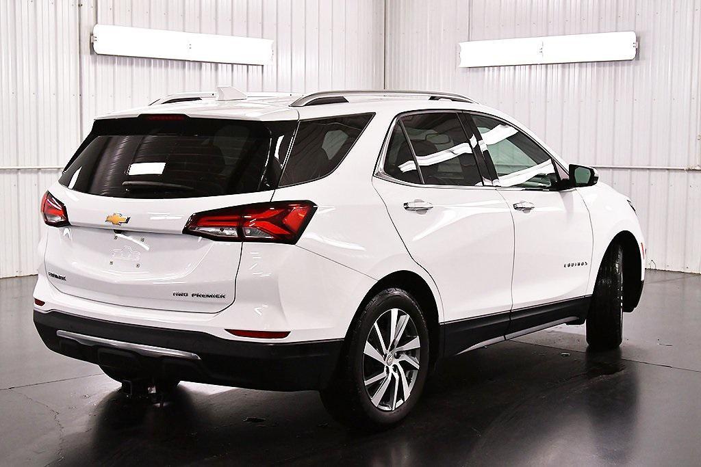 used 2022 Chevrolet Equinox car, priced at $22,994