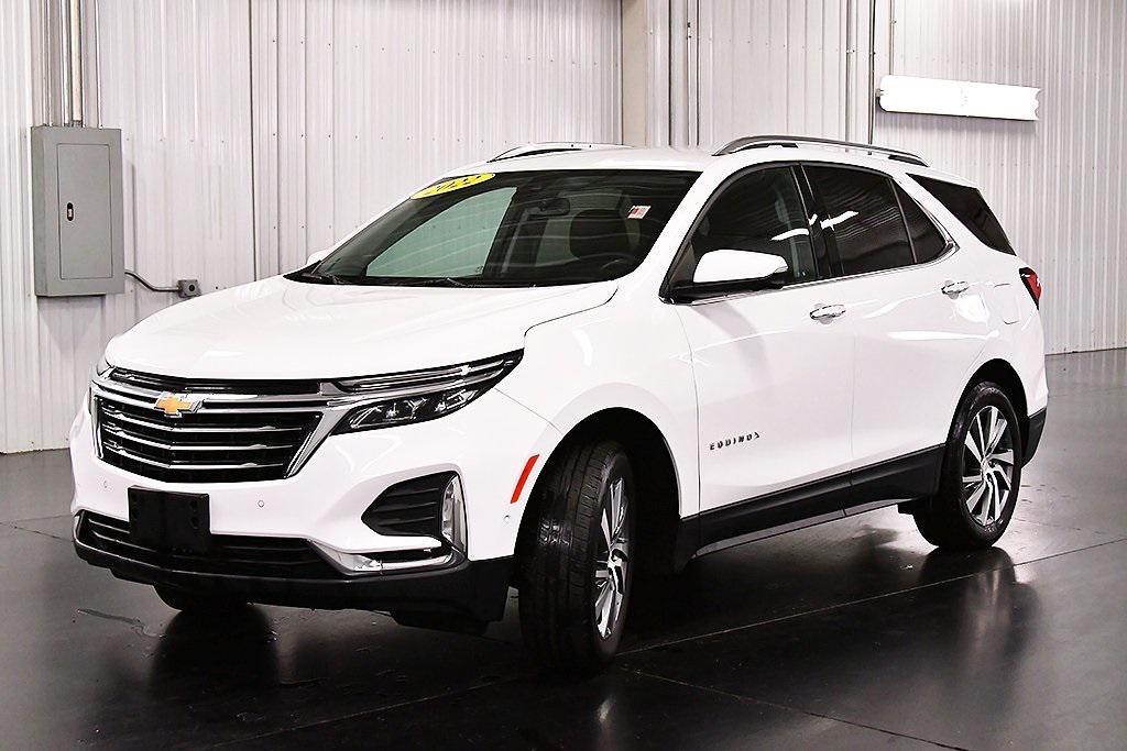 used 2022 Chevrolet Equinox car, priced at $22,994
