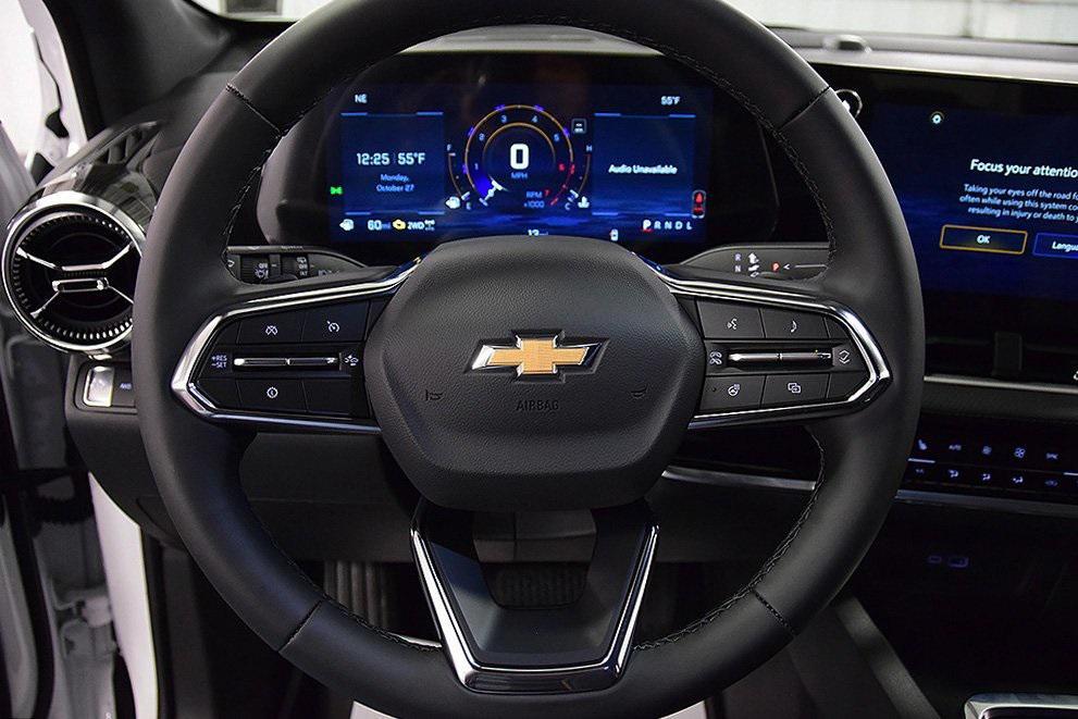 new 2026 Chevrolet Equinox car, priced at $36,355