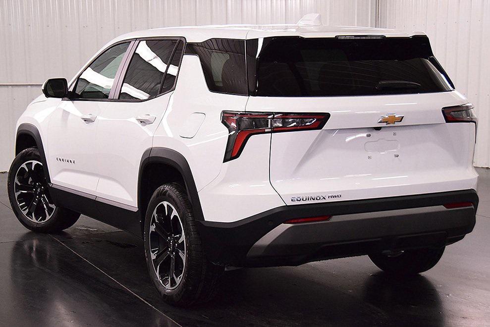 new 2026 Chevrolet Equinox car, priced at $36,355