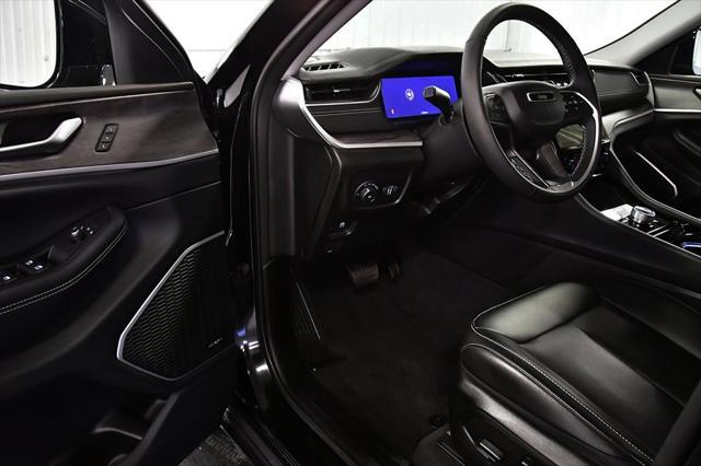 used 2023 Jeep Grand Cherokee car, priced at $36,994