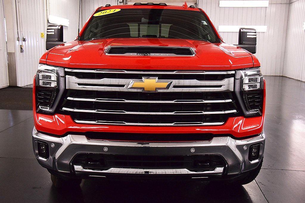 used 2024 Chevrolet Silverado 2500 car, priced at $61,999