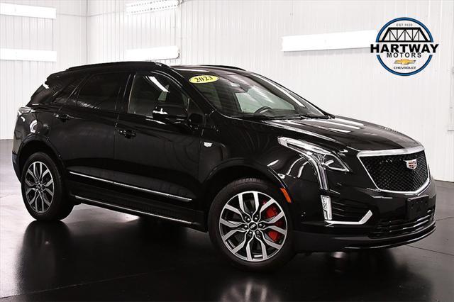 used 2023 Cadillac XT5 car, priced at $41,927