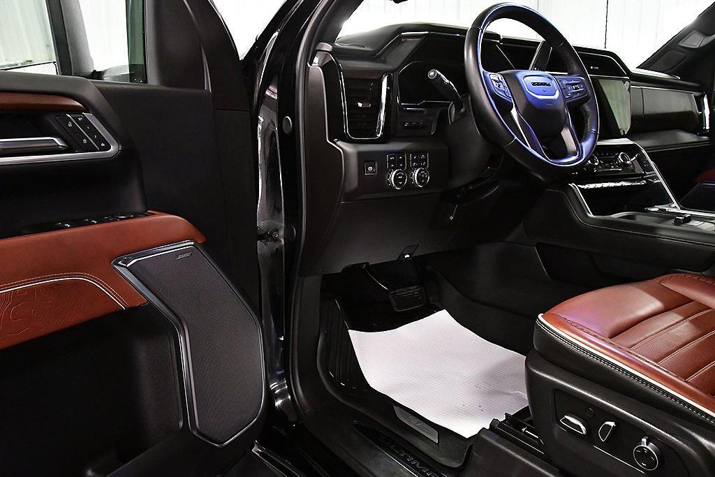 used 2025 GMC Sierra 2500 car, priced at $79,995