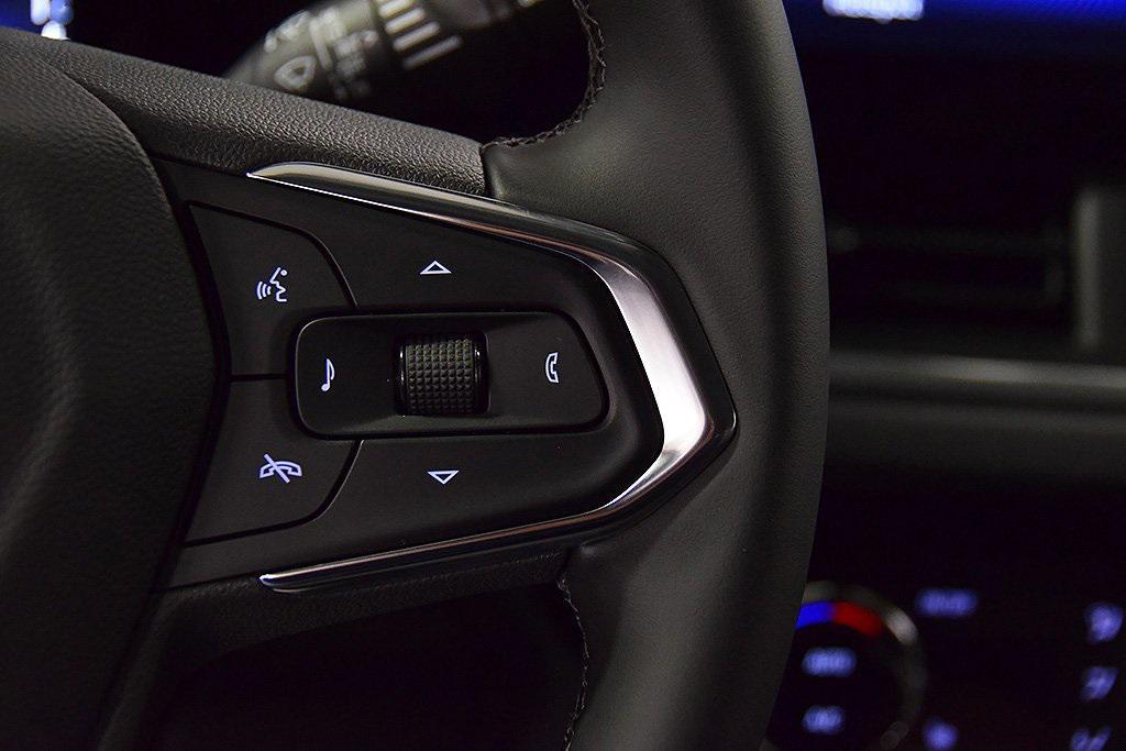 new 2025 Chevrolet Trax car, priced at $26,690