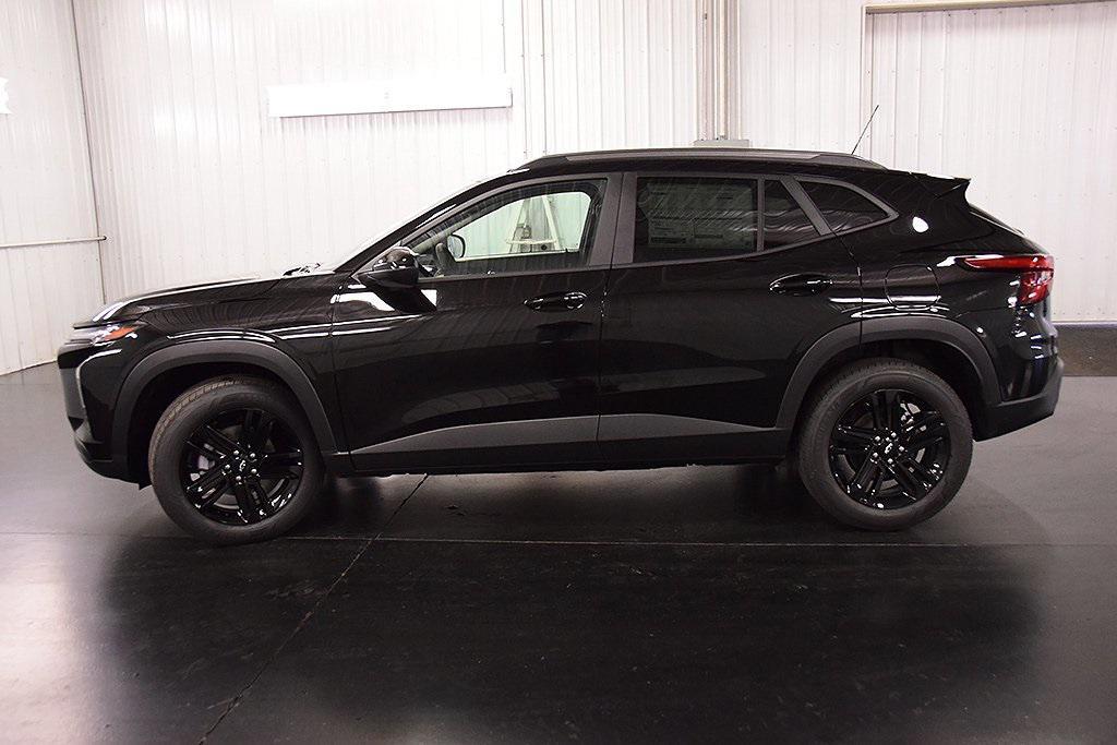 new 2025 Chevrolet Trax car, priced at $26,690