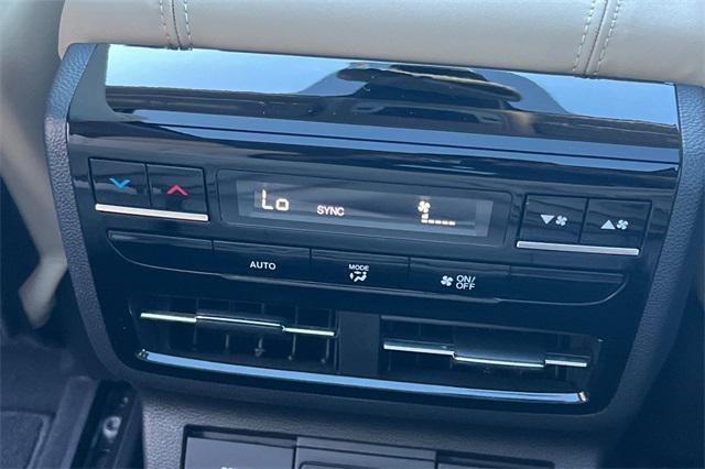 used 2023 Acura MDX car, priced at $43,495