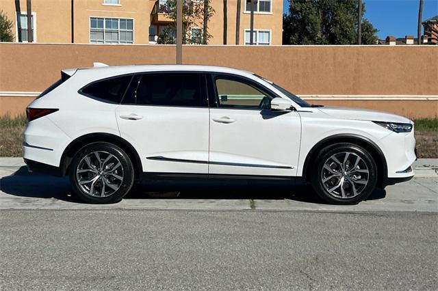 used 2023 Acura MDX car, priced at $43,495
