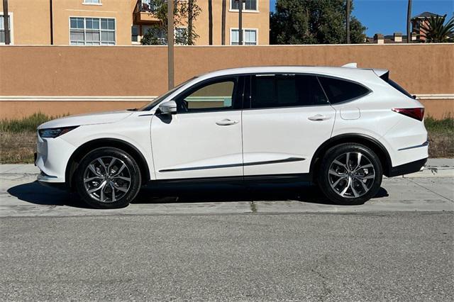 used 2023 Acura MDX car, priced at $43,495