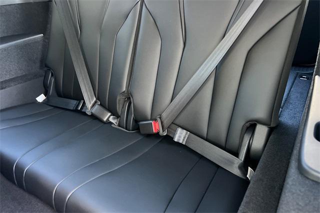 new 2026 Acura MDX car, priced at $61,350