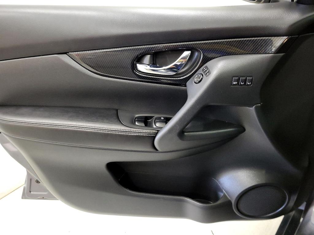 used 2019 Nissan Rogue car, priced at $18,998