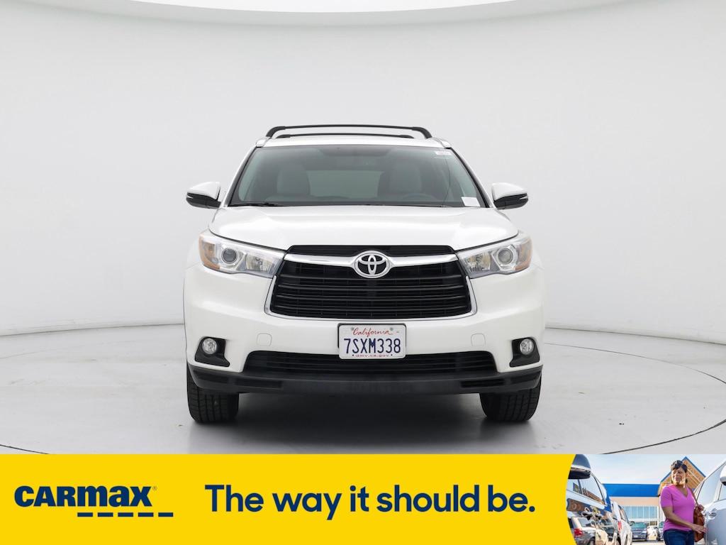 used 2016 Toyota Highlander car, priced at $21,998