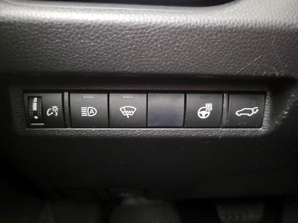 used 2020 Toyota RAV4 car, priced at $26,998