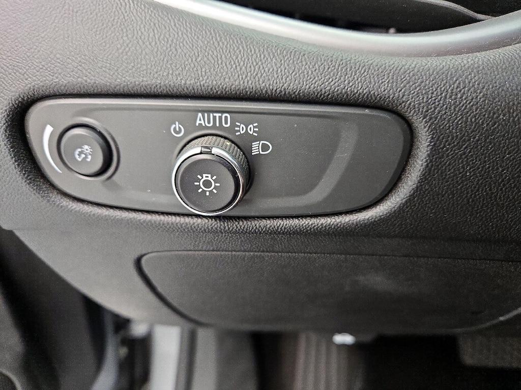 used 2023 Chevrolet Malibu car, priced at $18,998