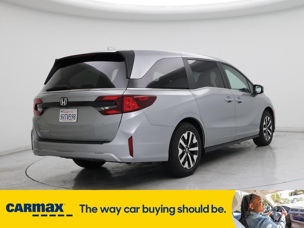 used 2025 Honda Odyssey car, priced at $41,998