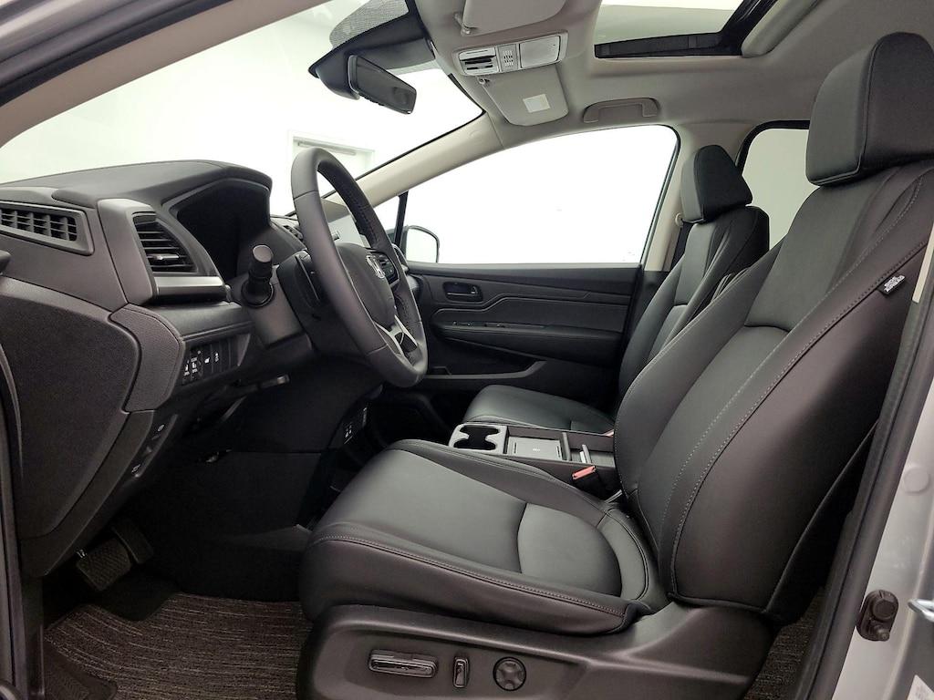 used 2025 Honda Odyssey car, priced at $41,998