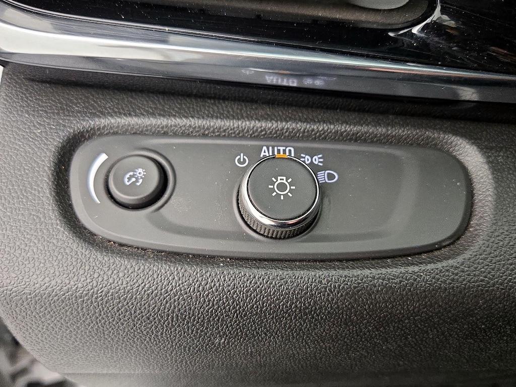 used 2024 Buick Envista car, priced at $20,998