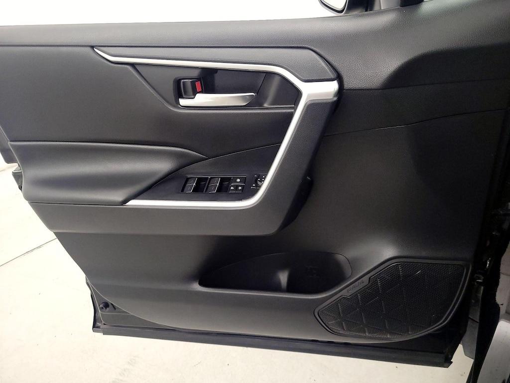 used 2022 Toyota RAV4 Hybrid car, priced at $32,998