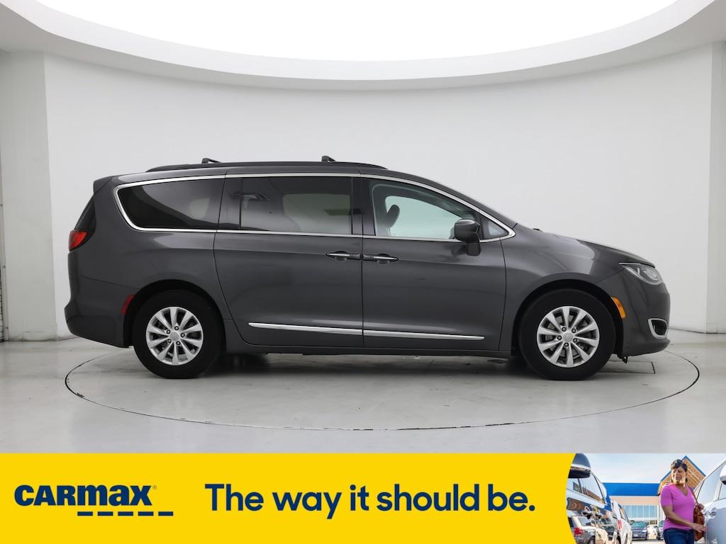 used 2017 Chrysler Pacifica car, priced at $17,998