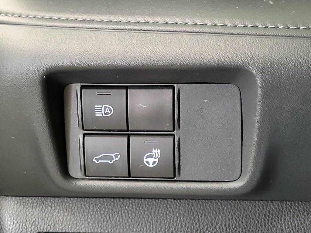 used 2020 Toyota Highlander car, priced at $35,998