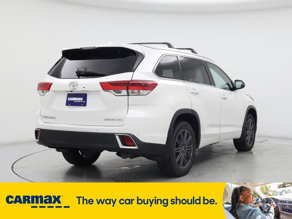 used 2018 Toyota Highlander car, priced at $29,998