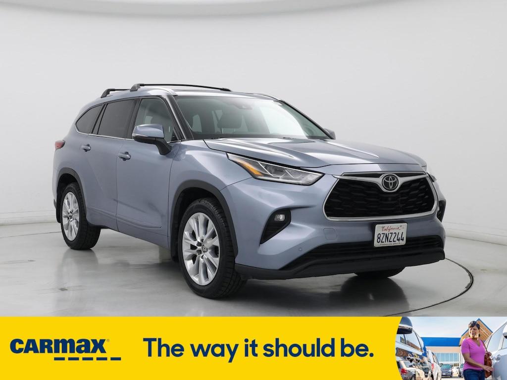 used 2021 Toyota Highlander car, priced at $33,998