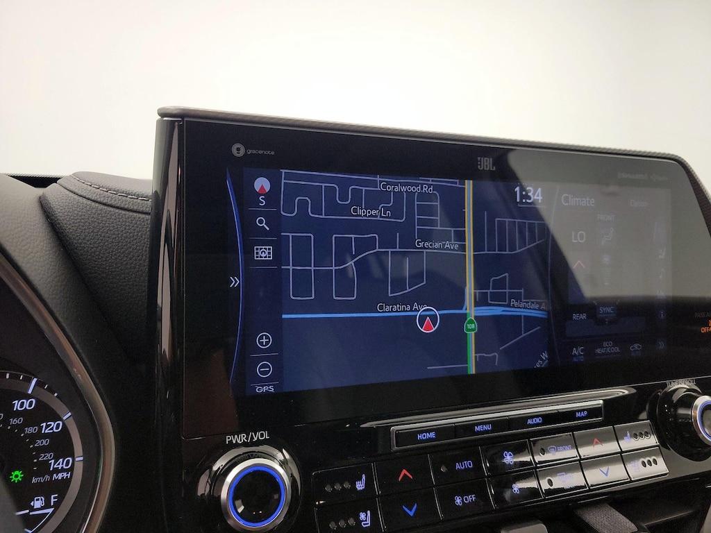 used 2021 Toyota Highlander car, priced at $43,998