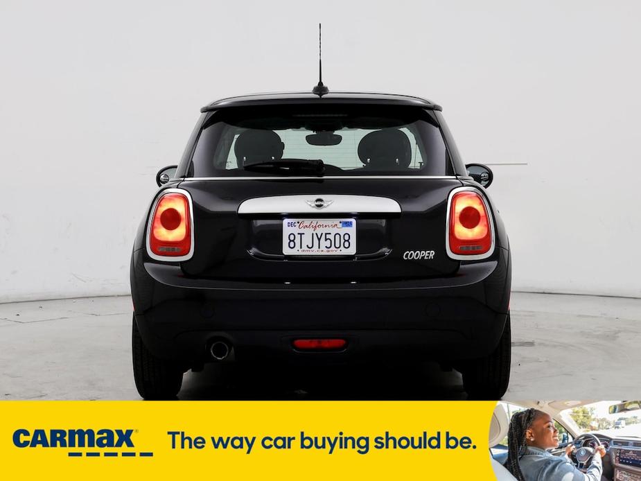 used 2014 MINI Hardtop car, priced at $10,998