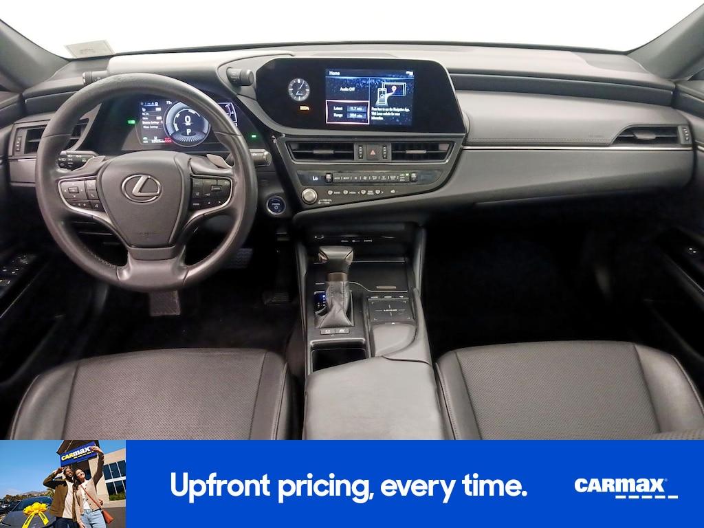 used 2022 Lexus ES 300h car, priced at $33,998