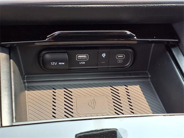new 2025 Kia Sportage Hybrid car, priced at $39,335