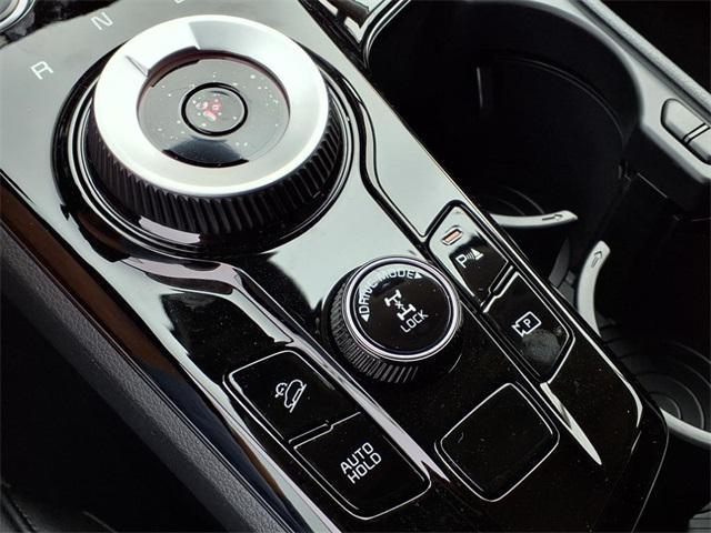 new 2025 Kia Sportage Hybrid car, priced at $39,335