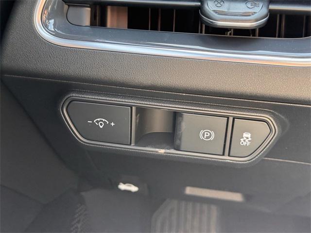 new 2025 Kia K4 car, priced at $27,070