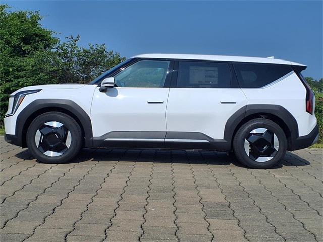 new 2026 Kia EV9 car, priced at $60,315
