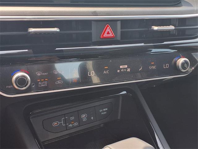 new 2025 Kia K5 car, priced at $31,750