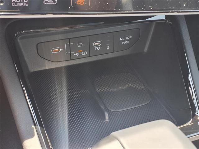 new 2025 Kia K5 car, priced at $31,750