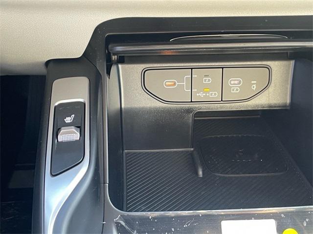 new 2025 Kia Sorento Hybrid car, priced at $38,890