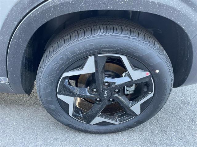new 2025 Kia Seltos car, priced at $29,555