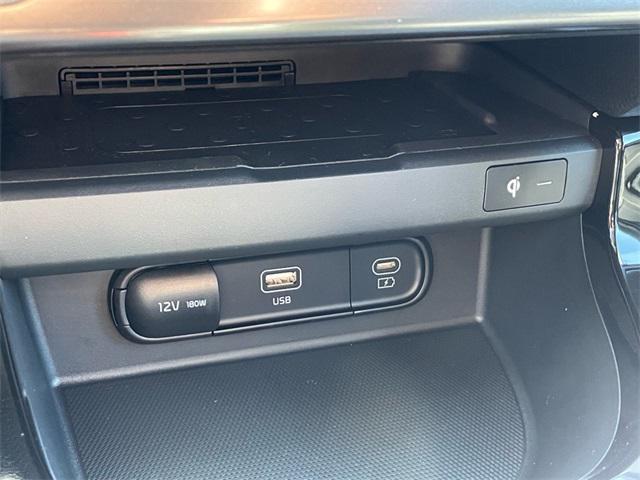 new 2025 Kia Seltos car, priced at $29,555