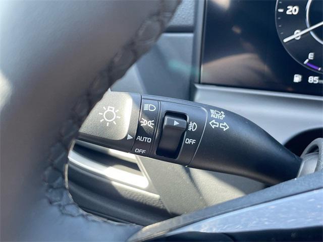 new 2025 Kia Seltos car, priced at $29,555