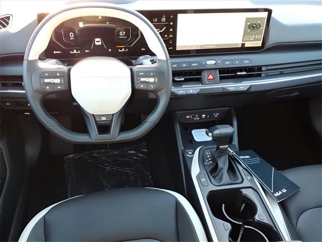 new 2025 Kia K4 car, priced at $27,110