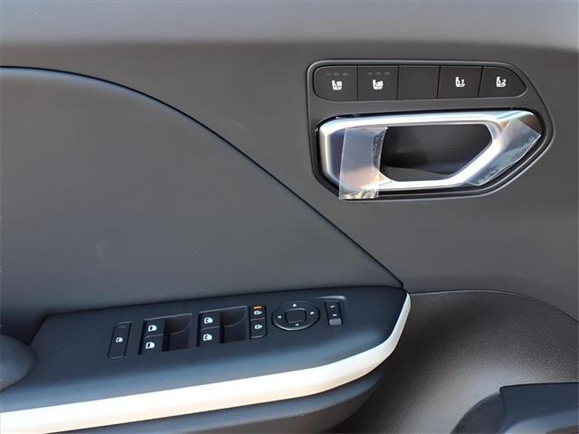 new 2025 Kia K4 car, priced at $27,110