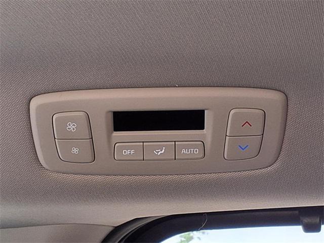 new 2025 Kia Carnival car, priced at $46,695