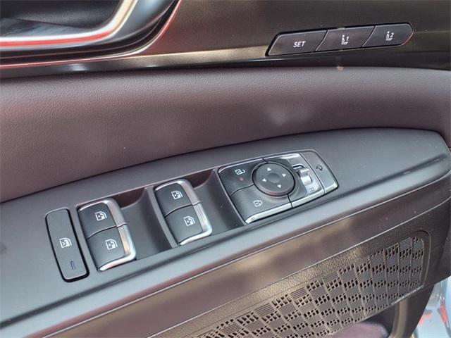 new 2025 Kia Carnival car, priced at $46,695