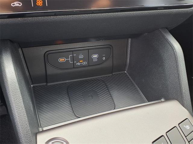 new 2026 Kia Sportage car, priced at $33,270