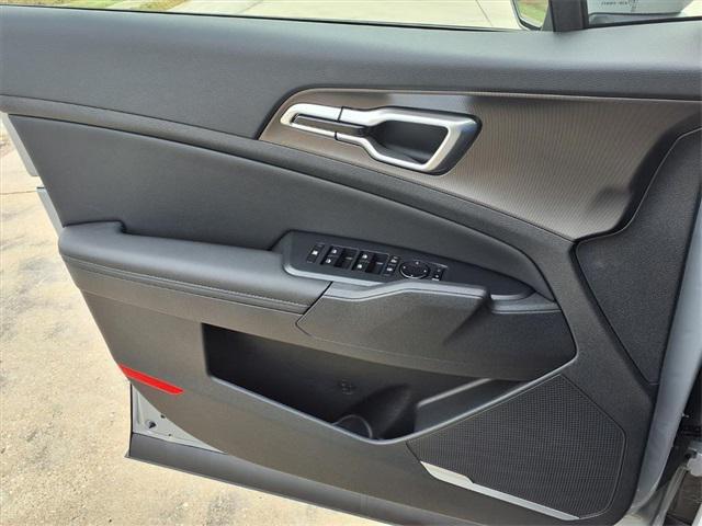 new 2026 Kia Sportage car, priced at $33,270