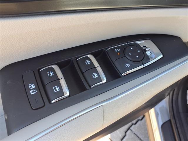 new 2025 Kia Sorento car, priced at $37,415