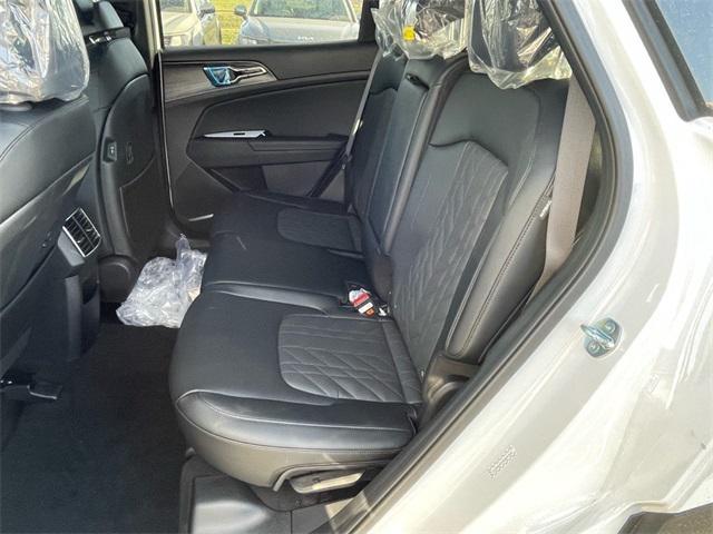 new 2025 Kia Sportage car, priced at $34,355