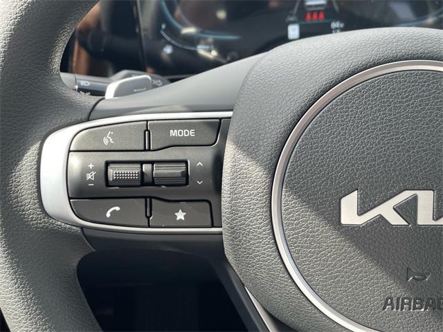 new 2025 Kia Sportage Hybrid car, priced at $31,000