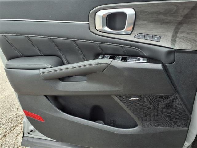 new 2025 Kia Sorento car, priced at $46,985